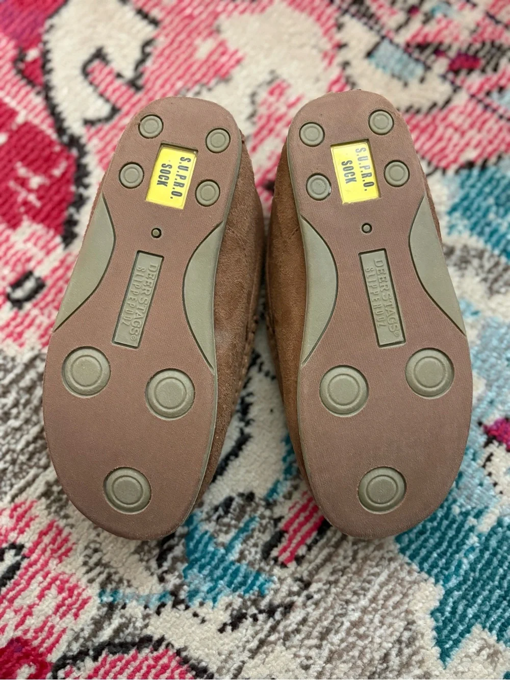 Deer Stags Lil Spun Cozy Faux Suede Moccasin Slippers - Tan with Cream Fur 6